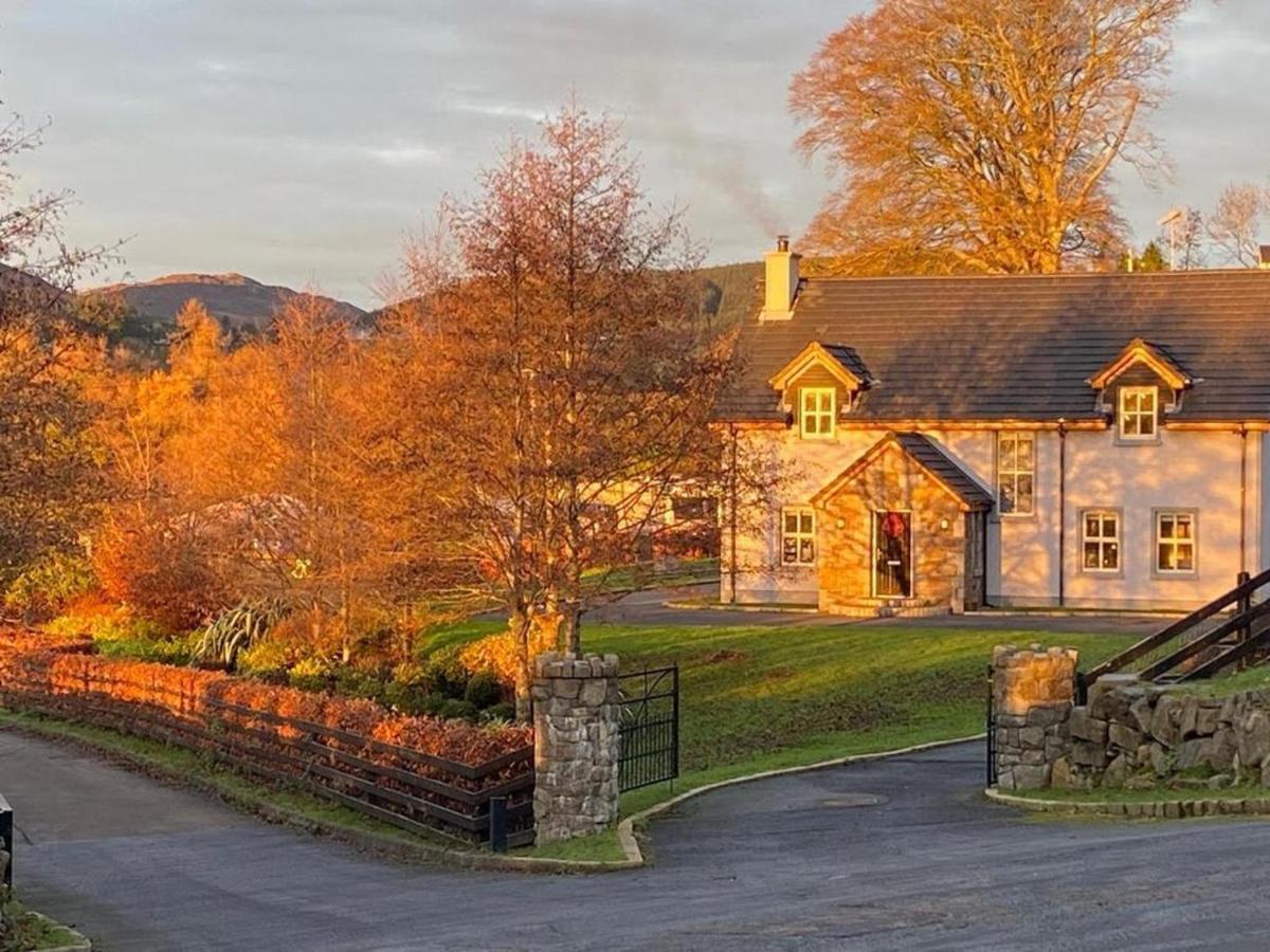 Rostrevor Valley House -Mountainside Hot Tub View 뉴리 외부 사진